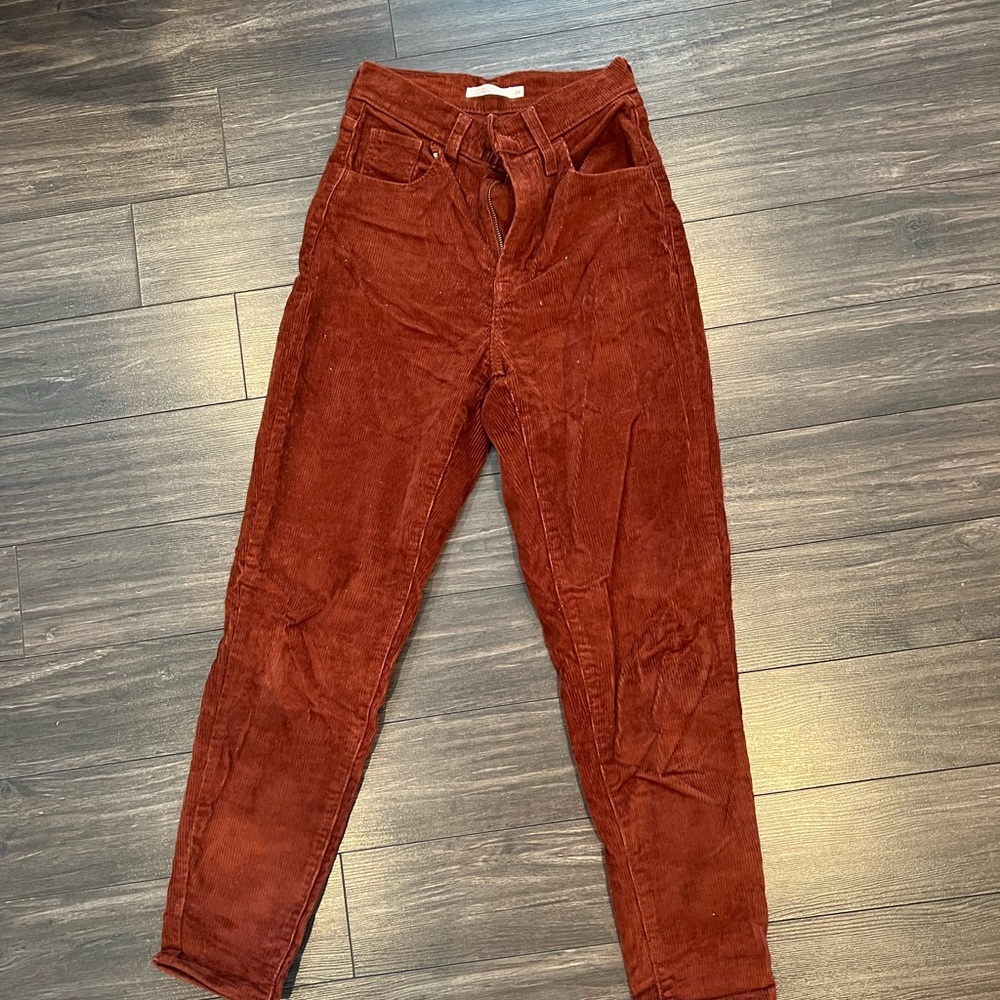 Levi corduroy high waited pants